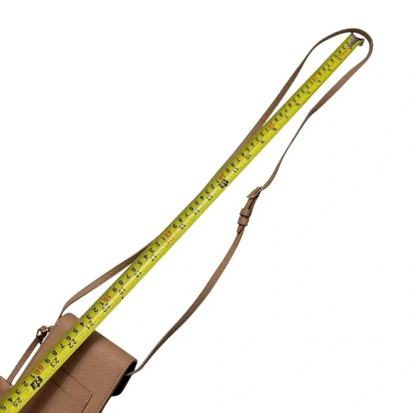 Maison de Sabre Leather Phone Pouch in sandstone brown